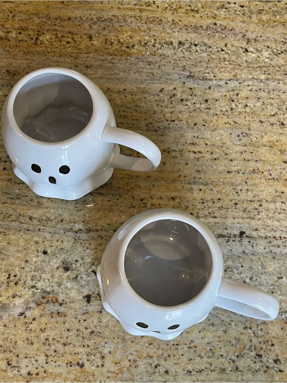 Williams Sonoma White Ghost Figural Mug Set of 2 Halloween Stoneware NEW